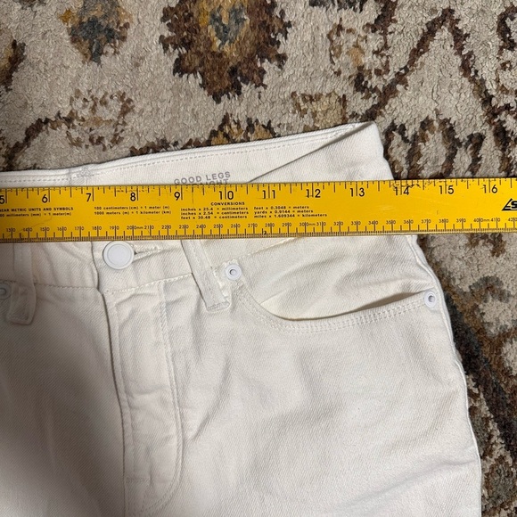 NWT Good American Good Straight Legs White Jeans 26 - Picture 3 of 7